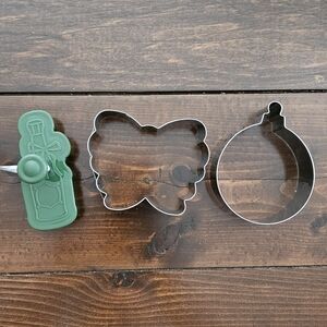 Ashland Christmas Set of 3 Cooking Cutters NEW - Champagne Bottle (Cookie Press)